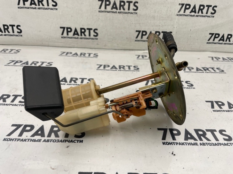 Датчик уровня топлива MITSUBISHI CHARIOT GRANDIS N84W 4G64 2002 (б/у)