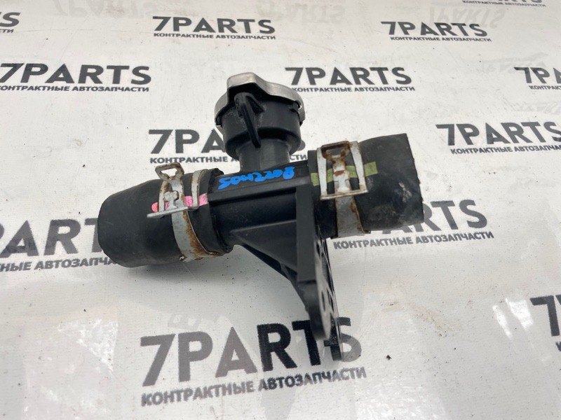 Патрубок радиатора TOYOTA VITZ KSP130 1KRFE 2014 (б/у)
