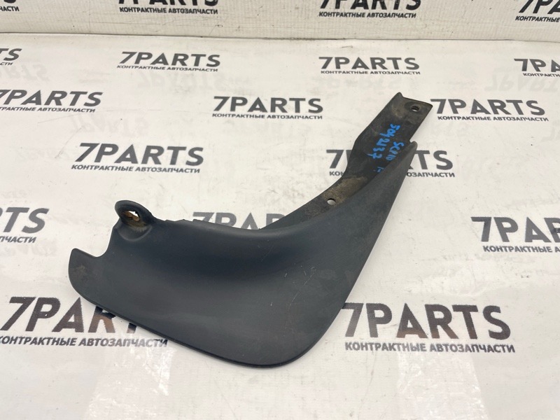 Брызговик TOYOTA VITZ SCP10 1SZFE 2000 передний правый (б/у)