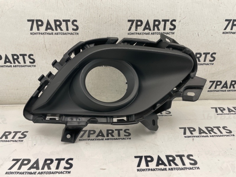 Заглушка бампера MAZDA ATENZA GJ2FW SH-VPTR 2013 передняя левая (б/у)