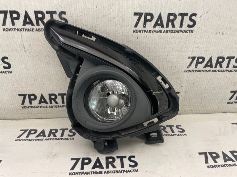 Туманка MAZDA DEMIO DJ5FS передняя левая (б/у)