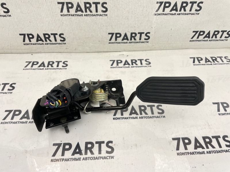 Педаль подачи топлива TOYOTA AVENSIS AZT251 2AZFSE 2005 (б/у)