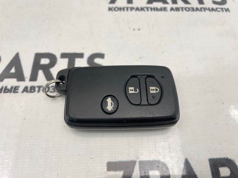 Ключ зажигания TOYOTA (б/у) Ключ зажигания TOYOTA (б/у)
