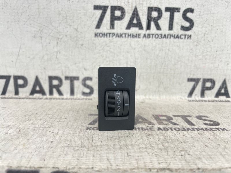 Кнопка TOYOTA VEROSSA GX110 1GFE 2002 (б/у)