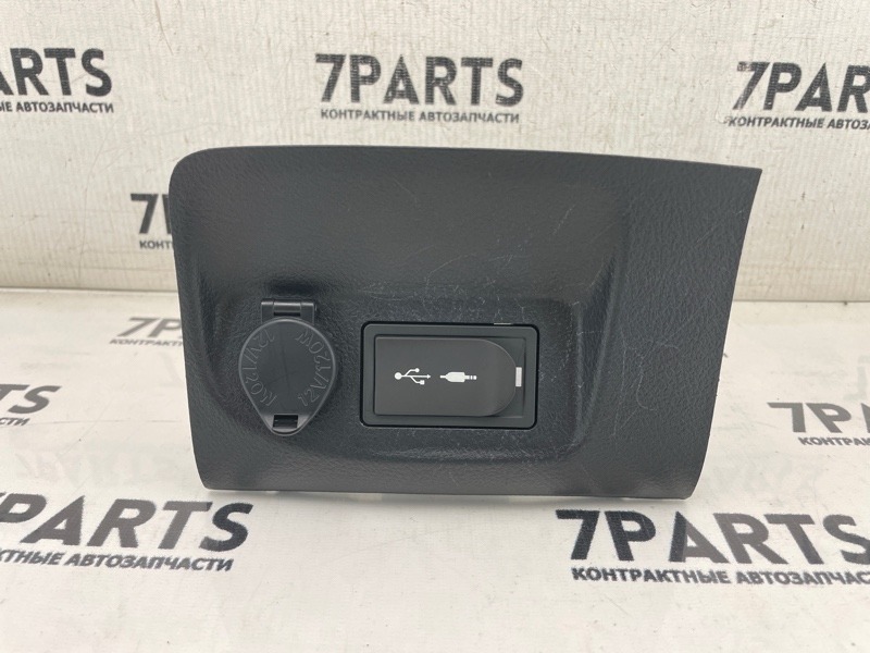 Вход usb TOYOTA SAI AZK10 2AZFXE 2013 (б/у)