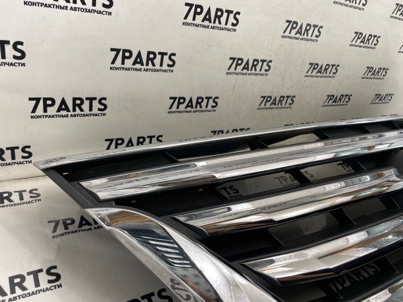 Решетка радиатора NISSAN SERENA C26 (б/у) Решетка радиатора NISSAN SERENA C26 (б/у)