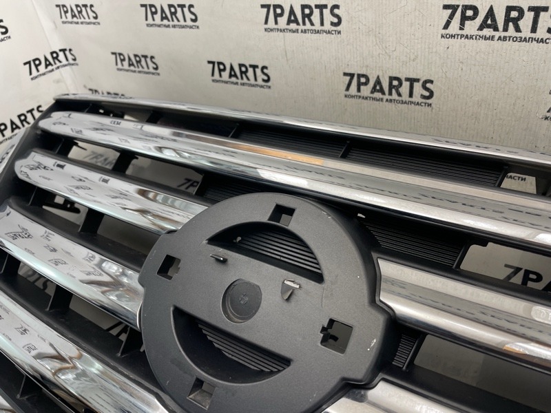 Решетка радиатора NISSAN SERENA C26 (б/у) Решетка радиатора NISSAN SERENA C26 (б/у)