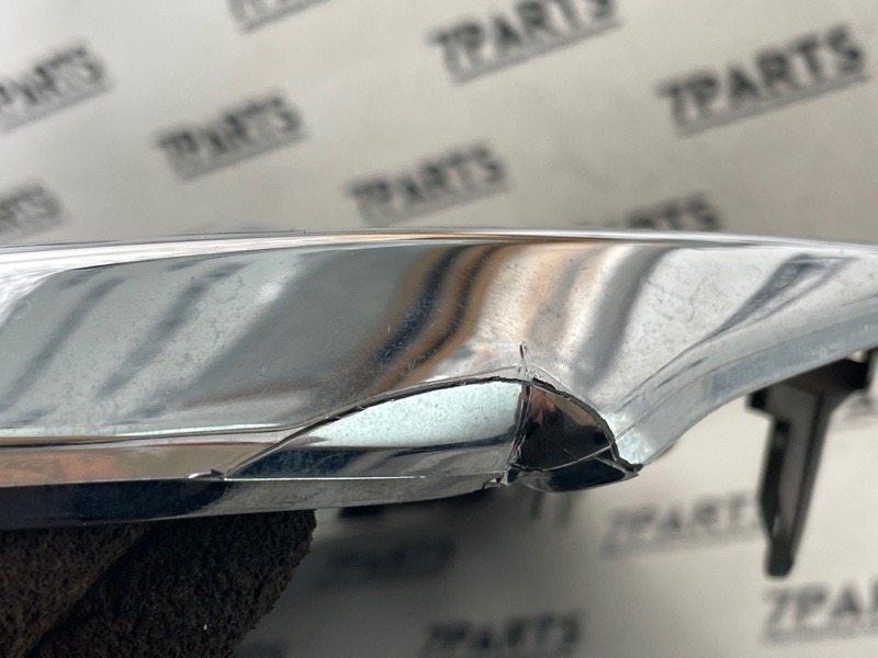 Решетка радиатора NISSAN SERENA C26 (б/у) Решетка радиатора NISSAN SERENA C26 (б/у)