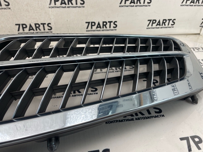 Решетка радиатора NISSAN PRESAGE U30 KA24DE 1998 (б/у) Решетка радиатора NISSAN PRESAGE U30 KA24DE 1998 (б/у)
