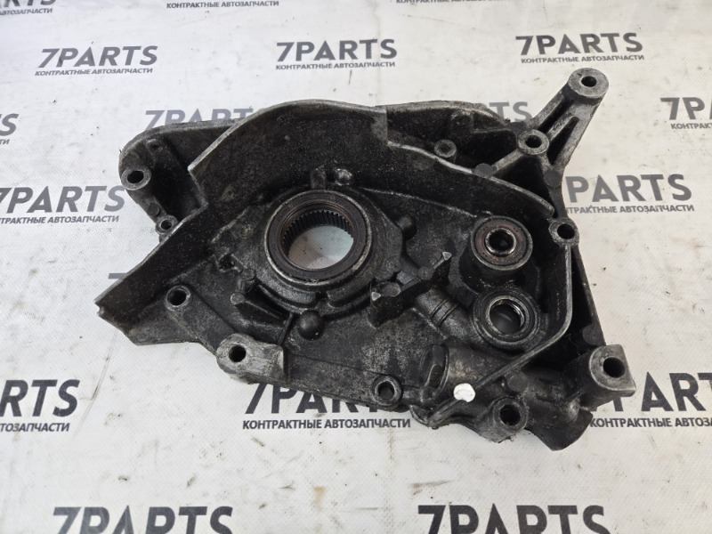 Масляный насос MITSUBISHI DELICA P25W 4D56 1993 (б/у) Масляный насос MITSUBISHI DELICA P25W 4D56 1993 (б/у)