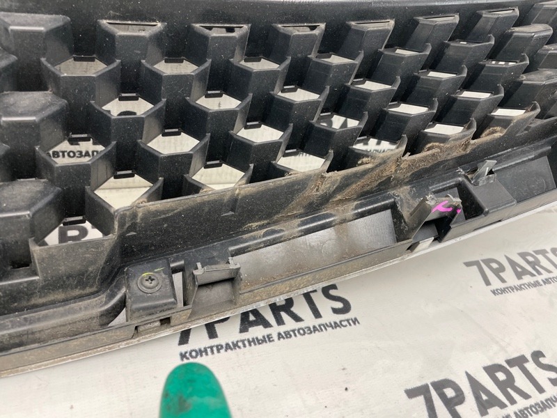 Решетка радиатора NISSAN LAFESTA B30 MR20DE 2011 (б/у) Решетка радиатора NISSAN LAFESTA B30 MR20DE 2011 (б/у)