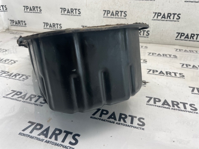 Поддон MITSUBISHI COLT Z27A 4G15T 2005 (б/у) Поддон MITSUBISHI COLT Z27A 4G15T 2005 (б/у)