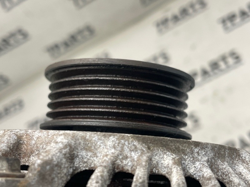 Генератор MITSUBISHI COLT Z27A 4G15T 2005 (б/у) Генератор MITSUBISHI COLT Z27A 4G15T 2005 (б/у)