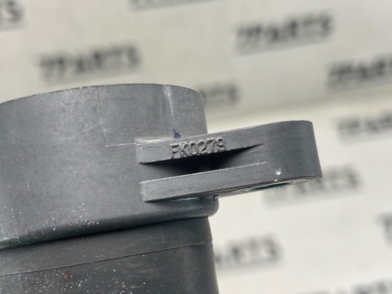 Катушка зажигания MITSUBISHI COLT Z27A 4G15T 2005 (б/у) Катушка зажигания MITSUBISHI COLT Z27A 4G15T 2005 (б/у)