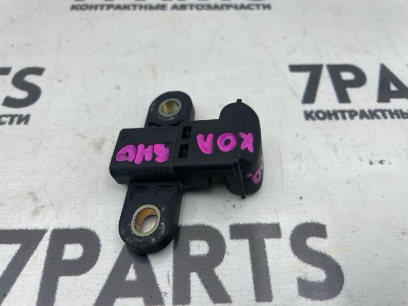 Датчик положения коленвала MITSUBISHI COLT Z27A 4G15T 2005 (б/у) Датчик положения коленвала MITSUBISHI COLT Z27A 4G15T 2005 (б/у)