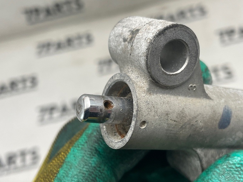 Натяжитель цепи грм MITSUBISHI COLT Z27A 4G15T 2005 (б/у) Натяжитель цепи грм MITSUBISHI COLT Z27A 4G15T 2005 (б/у)