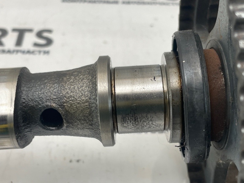 Распредвал MITSUBISHI COLT Z27A 4G15T 2005 левый (б/у) Распредвал MITSUBISHI COLT Z27A 4G15T 2005 левый (б/у)