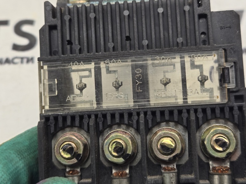 Клемма MITSUBISHI COLT Z27A 4G15T 2005 (б/у) Клемма MITSUBISHI COLT Z27A 4G15T 2005 (б/у)