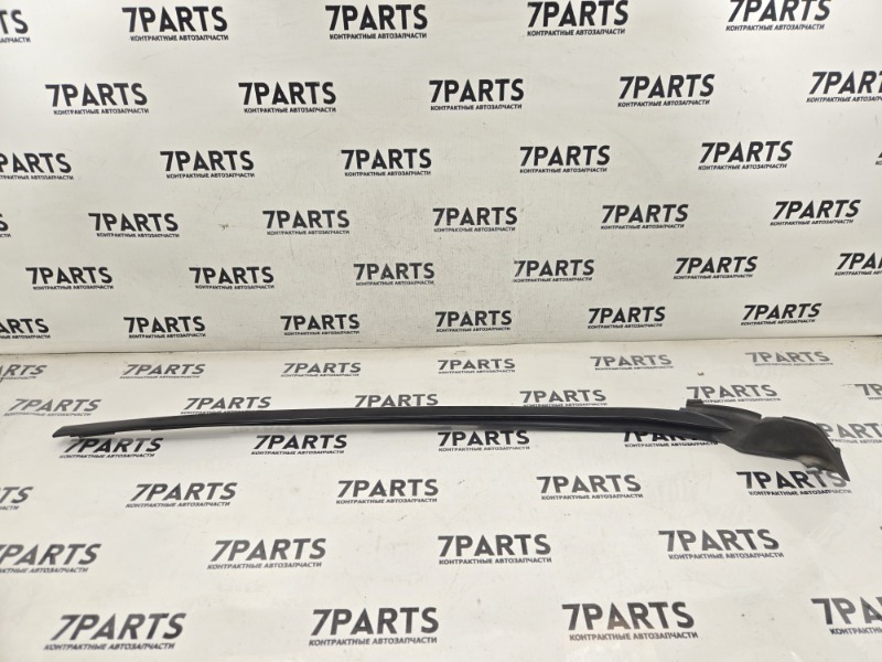 Молдинг лобового стекла TOYOTA CROWN JZS171 1JZFSE 2002 передний правый (б/у) Молдинг лобового стекла TOYOTA CROWN JZS171 1JZFSE 2002 передний правый (б/у)