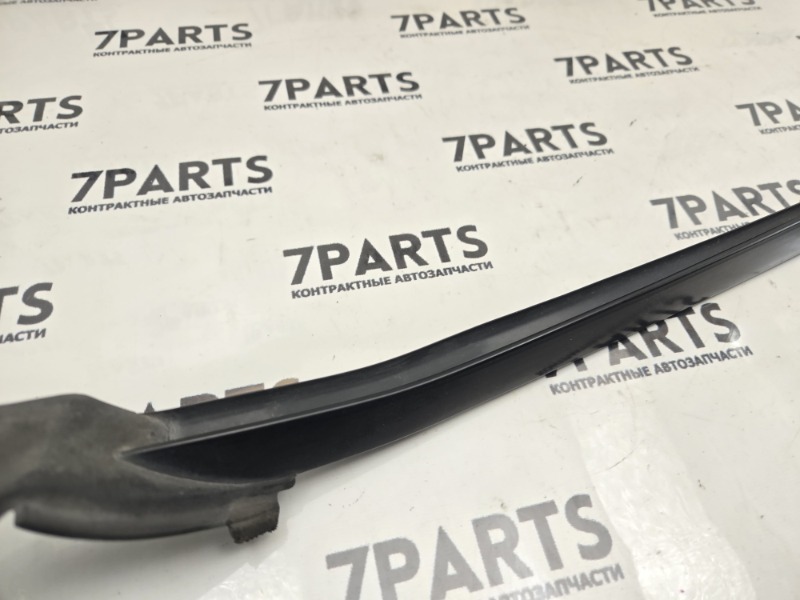 Молдинг лобового стекла TOYOTA CROWN JZS171 1JZFSE 2002 передний правый (б/у) Молдинг лобового стекла TOYOTA CROWN JZS171 1JZFSE 2002 передний правый (б/у)