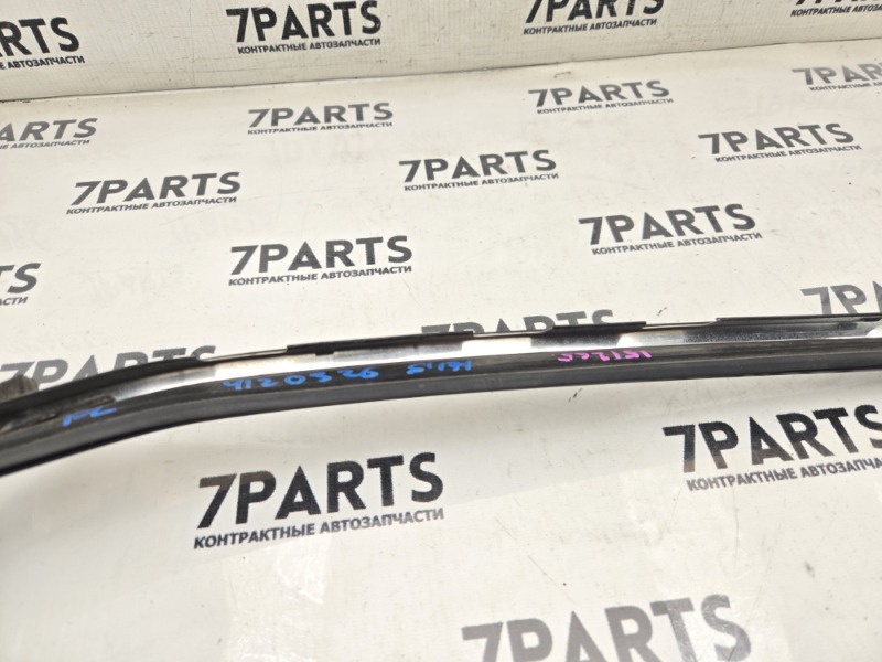 Молдинг лобового стекла TOYOTA CROWN JZS171 1JZFSE 2002 передний правый (б/у) Молдинг лобового стекла TOYOTA CROWN JZS171 1JZFSE 2002 передний правый (б/у)