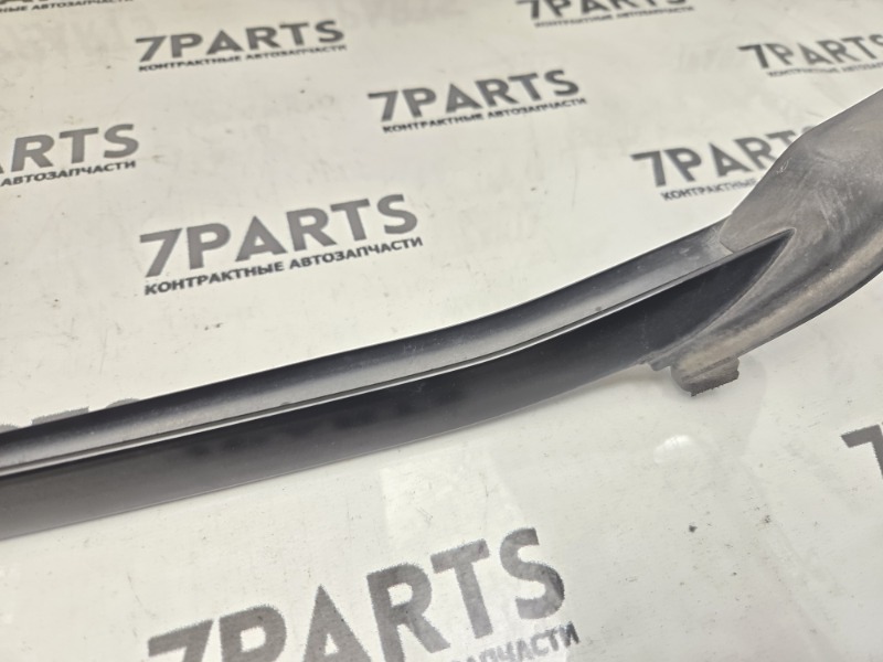 Молдинг лобового стекла TOYOTA CROWN JZS171 1JZFSE 2002 передний левый (б/у) Молдинг лобового стекла TOYOTA CROWN JZS171 1JZFSE 2002 передний левый (б/у)