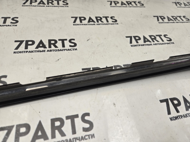 Молдинг лобового стекла TOYOTA CROWN JZS171 1JZFSE 2002 передний левый (б/у) Молдинг лобового стекла TOYOTA CROWN JZS171 1JZFSE 2002 передний левый (б/у)