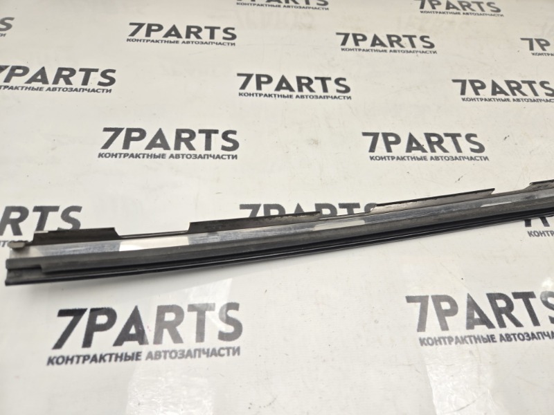 Молдинг лобового стекла TOYOTA CROWN JZS171 1JZFSE 2002 передний левый (б/у) Молдинг лобового стекла TOYOTA CROWN JZS171 1JZFSE 2002 передний левый (б/у)