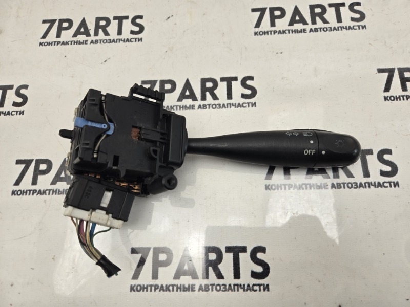 Гитара TOYOTA ISIS ZNM10 1ZZFE 2006 правая (б/у)