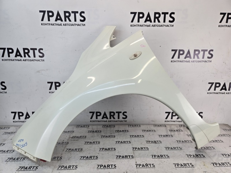 Крыло NISSAN LEAF ZE0 EM61 2012 переднее левое (б/у)