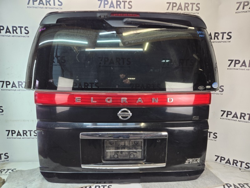Дверь 5-я NISSAN ELGRAND ME51 VQ25DE 2008 (б/у)