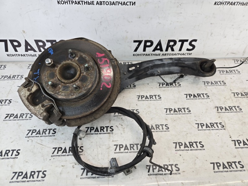 Ступица MAZDA PREMACY CREW LFVD 2009 задняя левая (б/у)