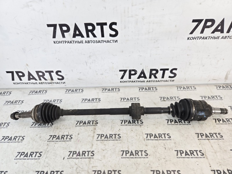 Привод TOYOTA ISIS ZNM10 1ZZFE 2005 передний правый (б/у)