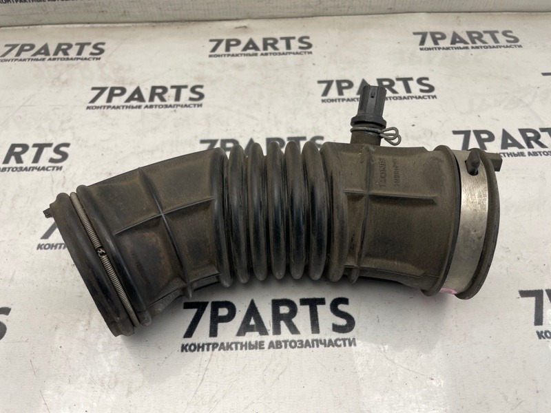 Патрубок воздушн.фильтра HONDA ELYSION RR1 K24A 2004 (б/у)