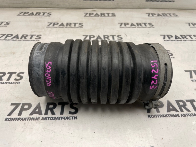 Патрубок воздушн.фильтра MAZDA BONGO FRIENDEE SG5W J5 2002 (б/у)