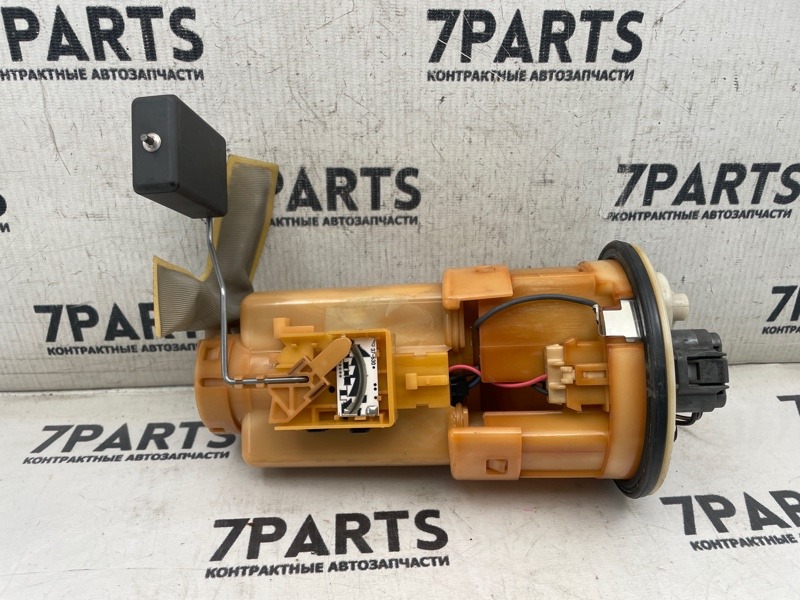 Бензонасос TOYOTA VITZ SCP10 1SZFE 2004 (б/у)