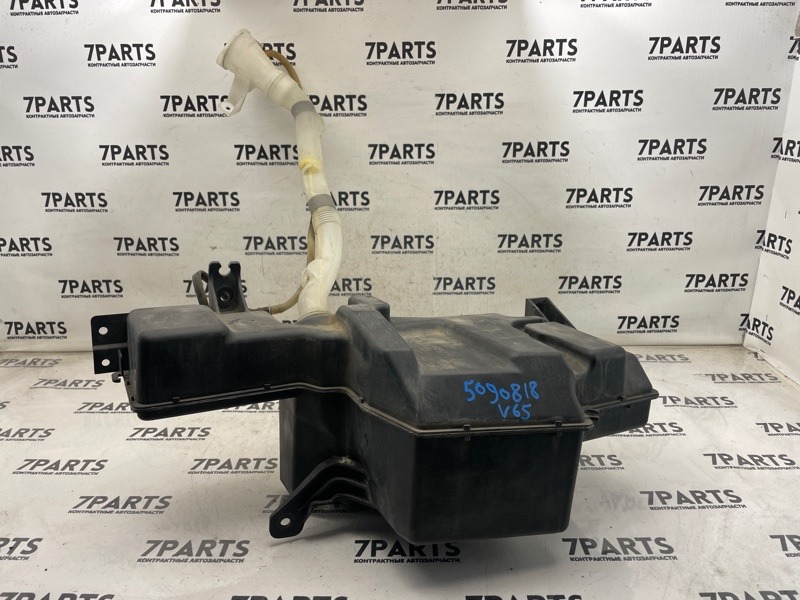 Бачок стеклоомывателя MITSUBISHI PAJERO V65W 6G74 2003 (б/у)