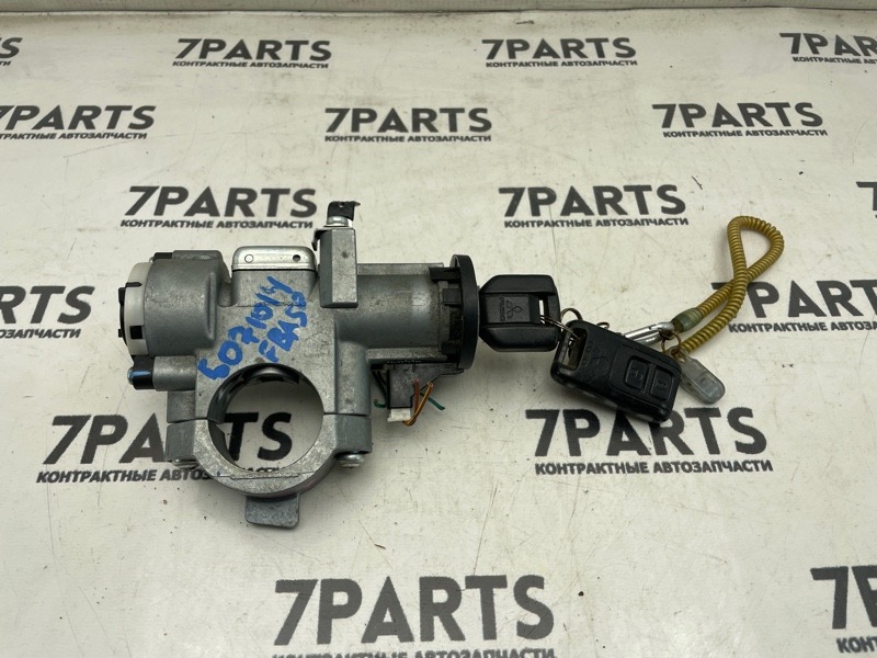 Замок зажигания MITSUBISHI FUSO CANTER FBA50 4P10 2015 (б/у)