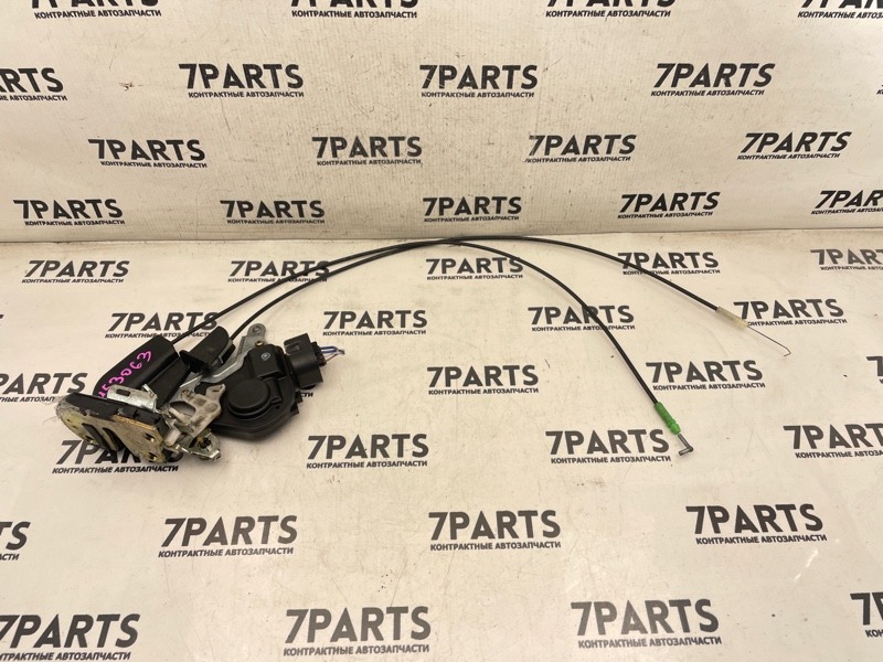 Замок двери TOYOTA VISTA ZZV50 1ZZFE 2001 задний правый (б/у)