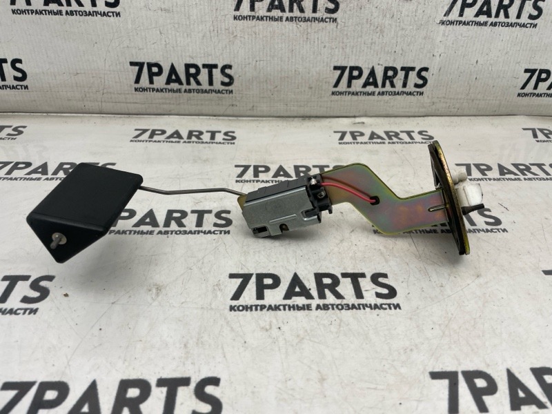 Датчик уровня топлива MITSUBISHI PAJERO V65W 6G74 2003 (б/у)
