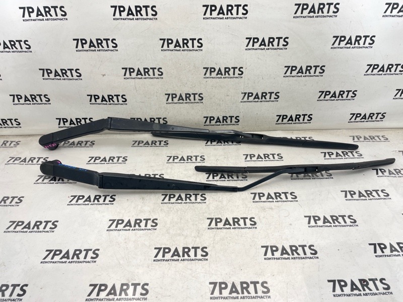 Держатель дворника TOYOTA GT86 ZN6 FA20DHWU9A (б/у)