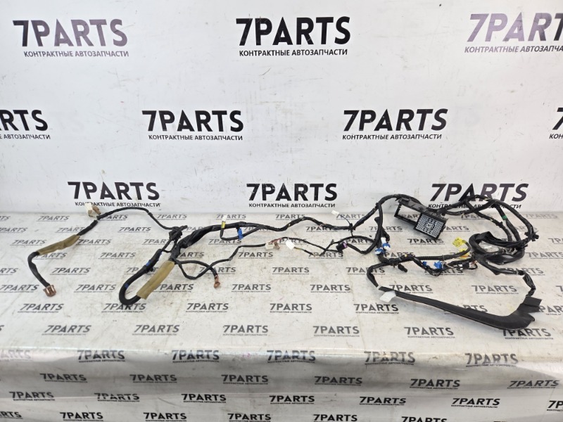 Коса Салона NISSAN SAFARI WTY61 ZD30DDTI 2002 правая (б/у)