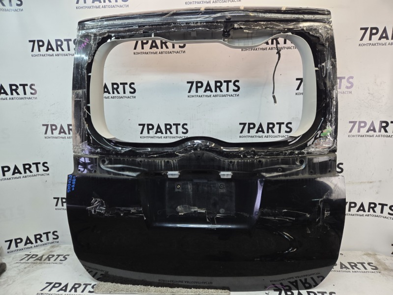 Дверь 5-я TOYOTA VOXY ZRR80 3ZRFAE 2014 (б/у)
