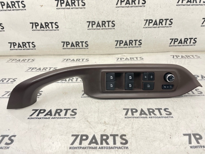 Блок упр. стеклоподьемниками TOYOTA ESQUIRE ZWR80 2ZRFXE 2015 передний правый (б/у)