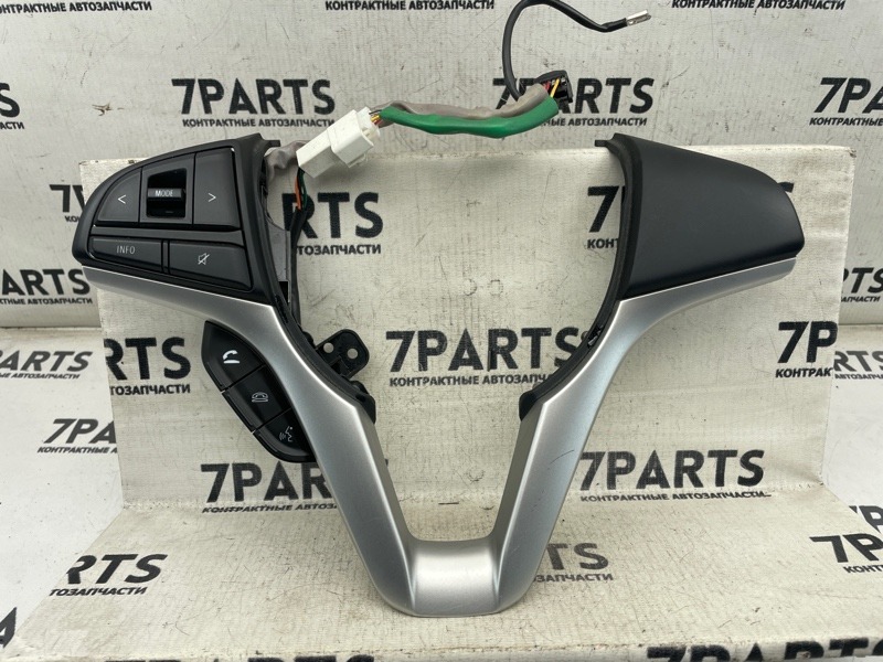 Кнопки на руль SUZUKI IGNIS FF21S K12C 2016 (б/у)