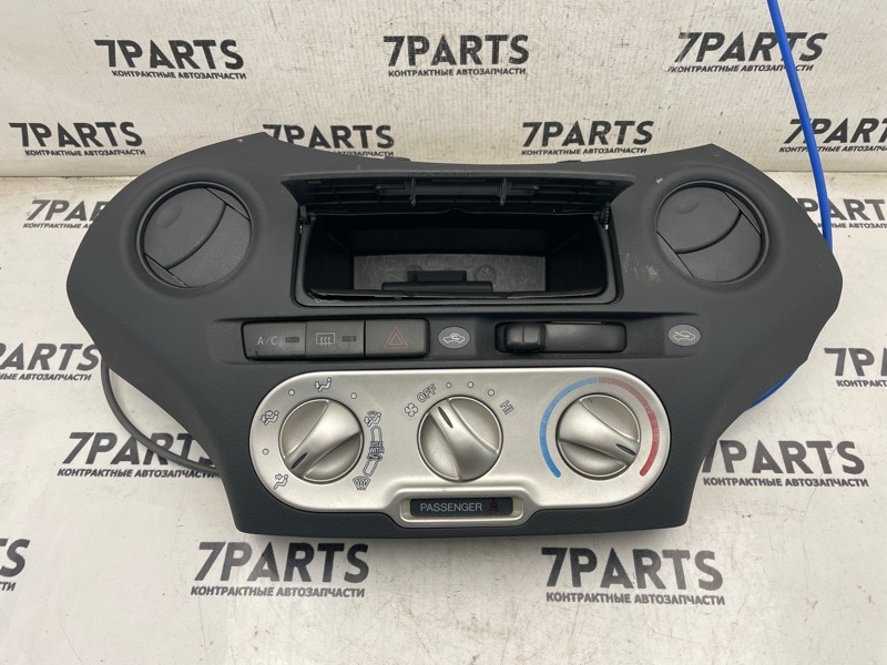 Климат-контроль TOYOTA VITZ SCP10 1SZFE 2004 (б/у)