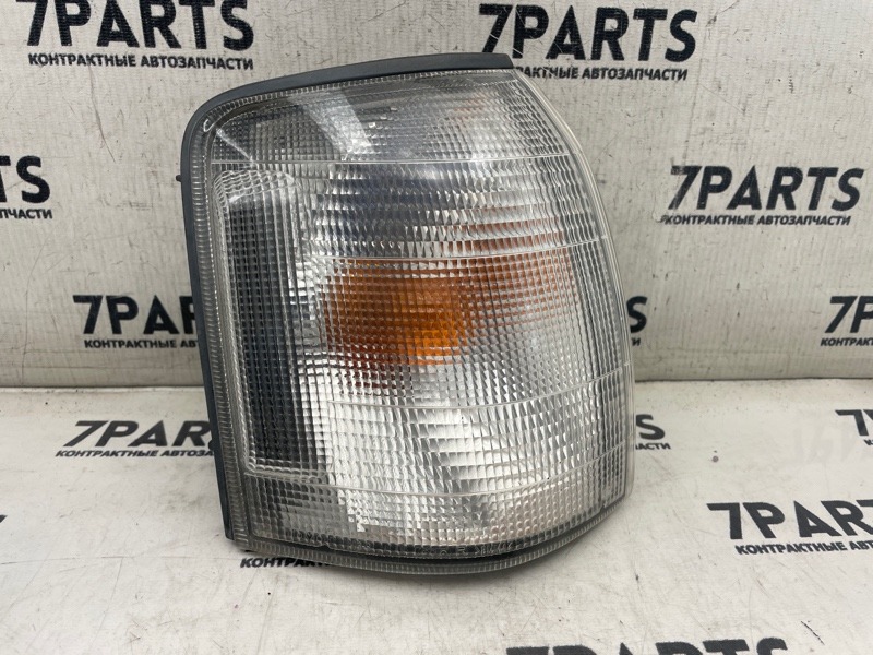 Габарит TOYOTA COMFORT YXS10 3YPE 2005 передний правый (б/у)