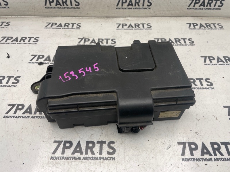 Блок предохранителей TOYOTA CELSIOR UCF31 3UZFE 2004 (б/у)