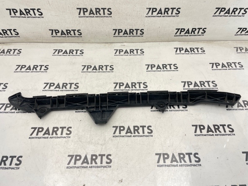 Крепление бампера TOYOTA AVENSIS AZT250 1AZFSE 2003 заднее правое (б/у)