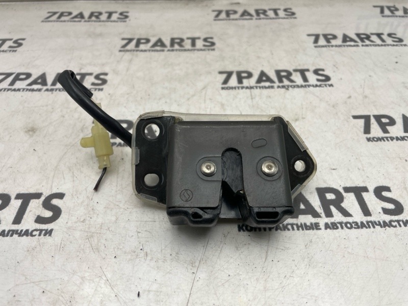 Замок 5-й двери SUZUKI WAGON R SOLIO MA64S K10A 2002 (б/у)